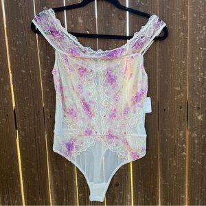 Free People Intimately Sheer Lace Floral Bodysuit Ivory Pink Medium NWT 🌸